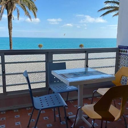Apartamento The Traveller`s house Mirador playa la Caleta en Cádiz Exterior foto